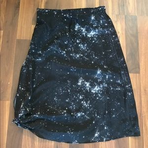 VOLCOM KNEE LENGTH STARRY SKIRT